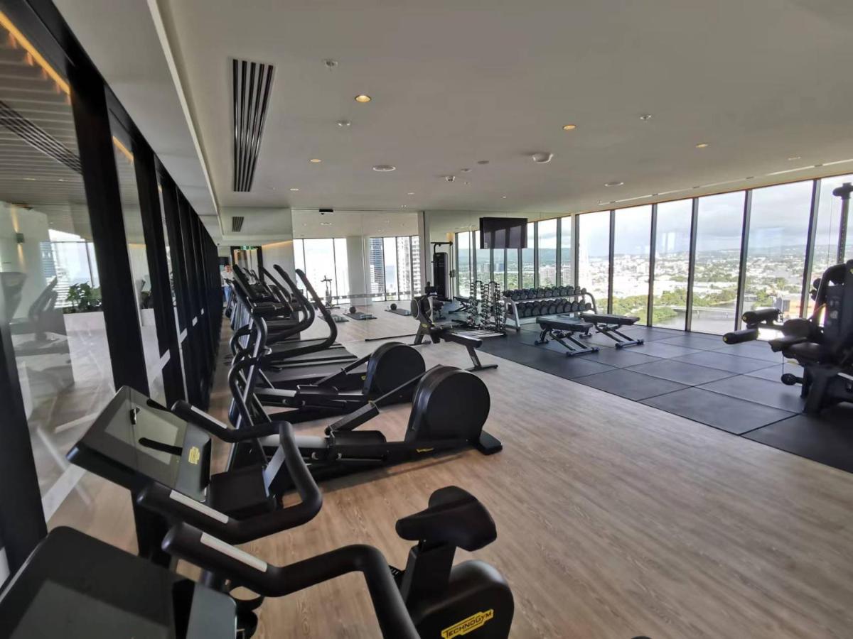 2 Bedroom Luxurious Family Apartment Next To Pacific Fair - Broadbeach Gold Coast Gc22 외부 사진