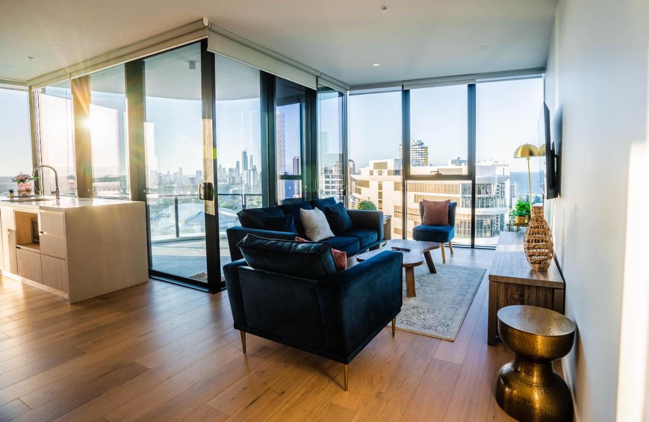 2 Bedroom Luxurious Family Apartment Next To Pacific Fair - Broadbeach Gold Coast Gc22 외부 사진