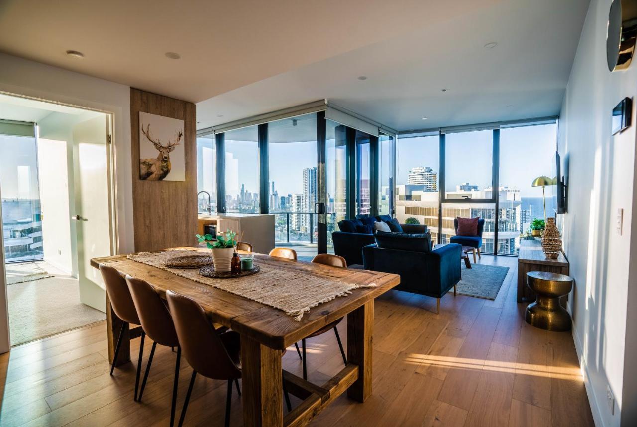 2 Bedroom Luxurious Family Apartment Next To Pacific Fair - Broadbeach Gold Coast Gc22 외부 사진